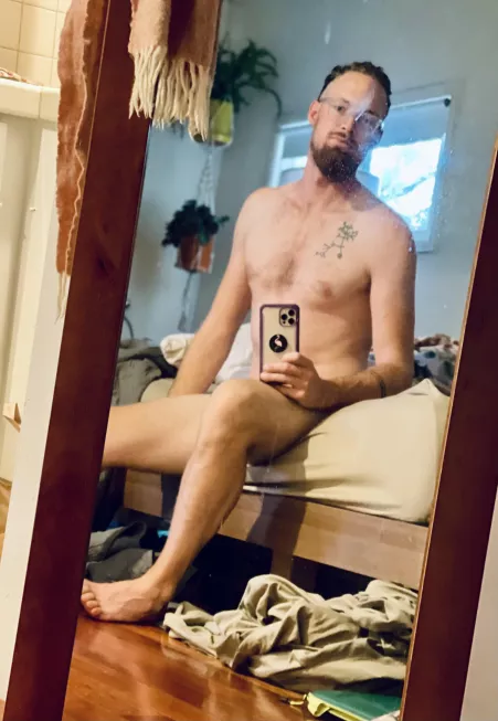 Room’s a mess but I look pretty good ;) Someone come distract me. by OwennRedd