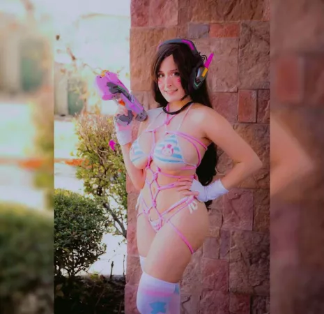 Rope Bunny Dva by myself 🐰💖 by angelic_rachel