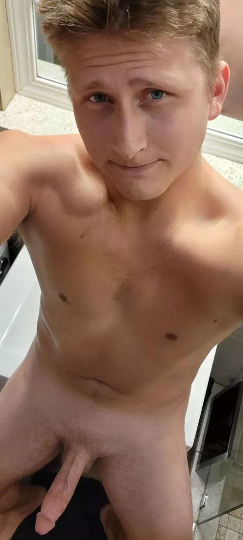 Roses are red, violets are blue. I'm 6'6, do you like my... pics?? 😅😅 (9in.) by DragonfruitCertain53