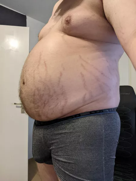 Round and proud by anonboii