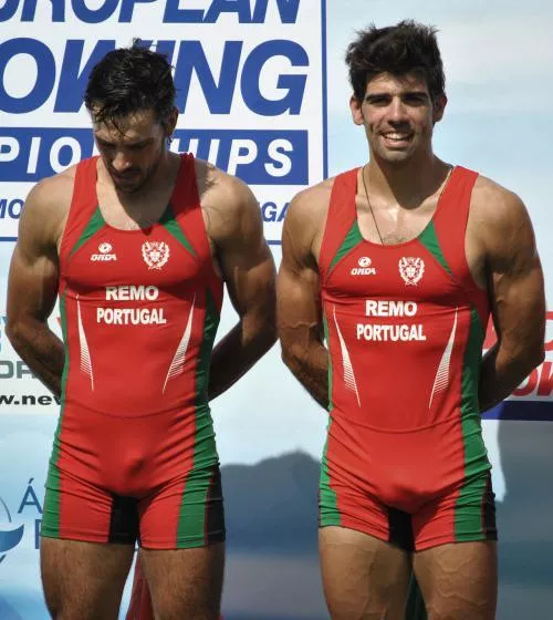 “Rowing” … posted by neilfromsydney2003