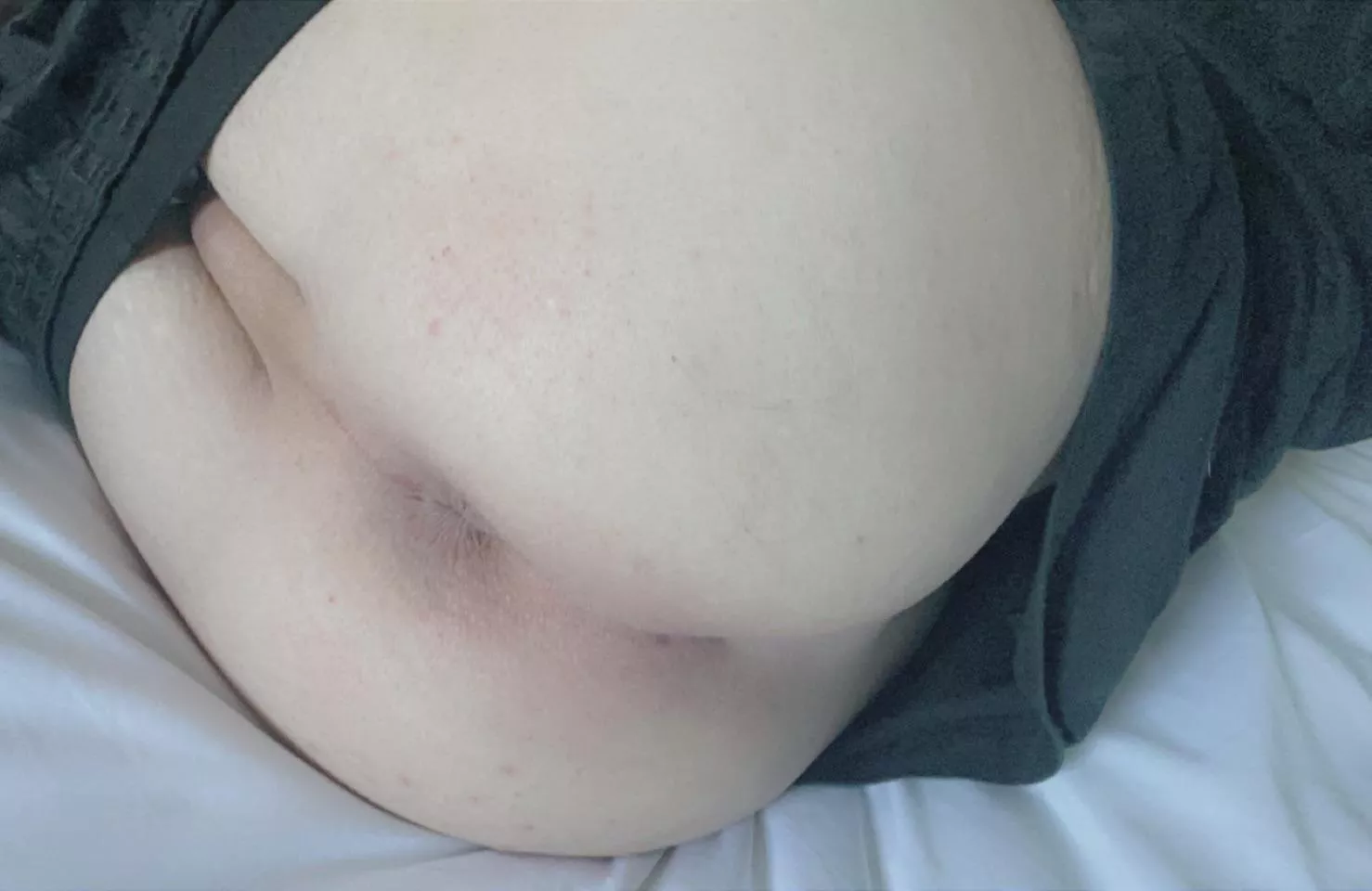 rub my taint while you eat me out posted by stewie0wens