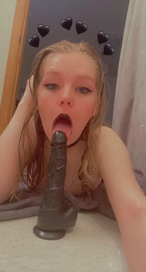 Ruin my lipstick 😩💜🍆 by Frogfrognet