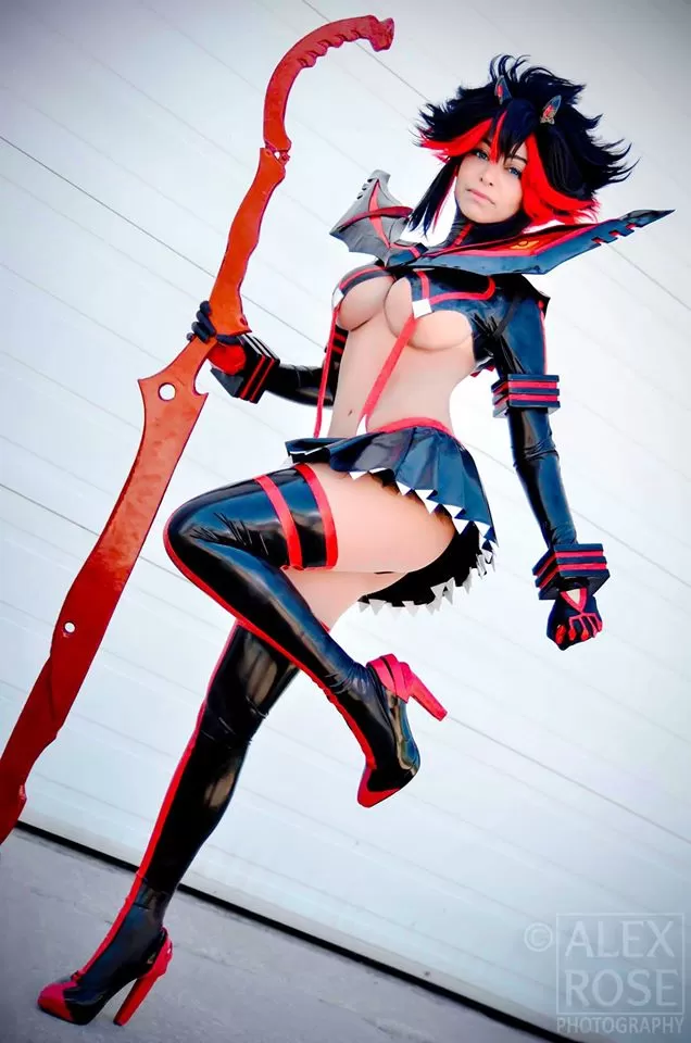 Ryuko cosplay by Quantum Destiny. posted by MoreBumblebee0