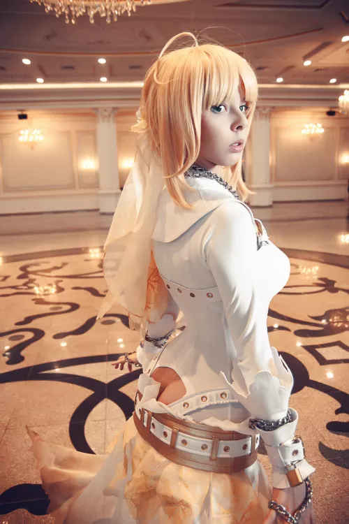 Saber bride Cosplay by Helly von Valentine by keha68