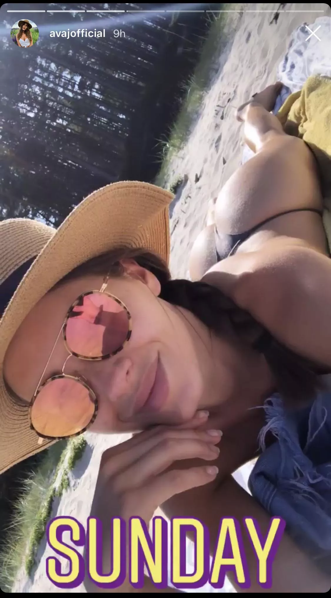 Sabine gets her arse out on Sunday posted by Besty23