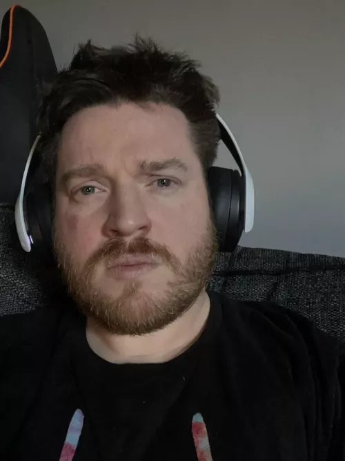 Sad that hump day is over 😭 by GaddyCH