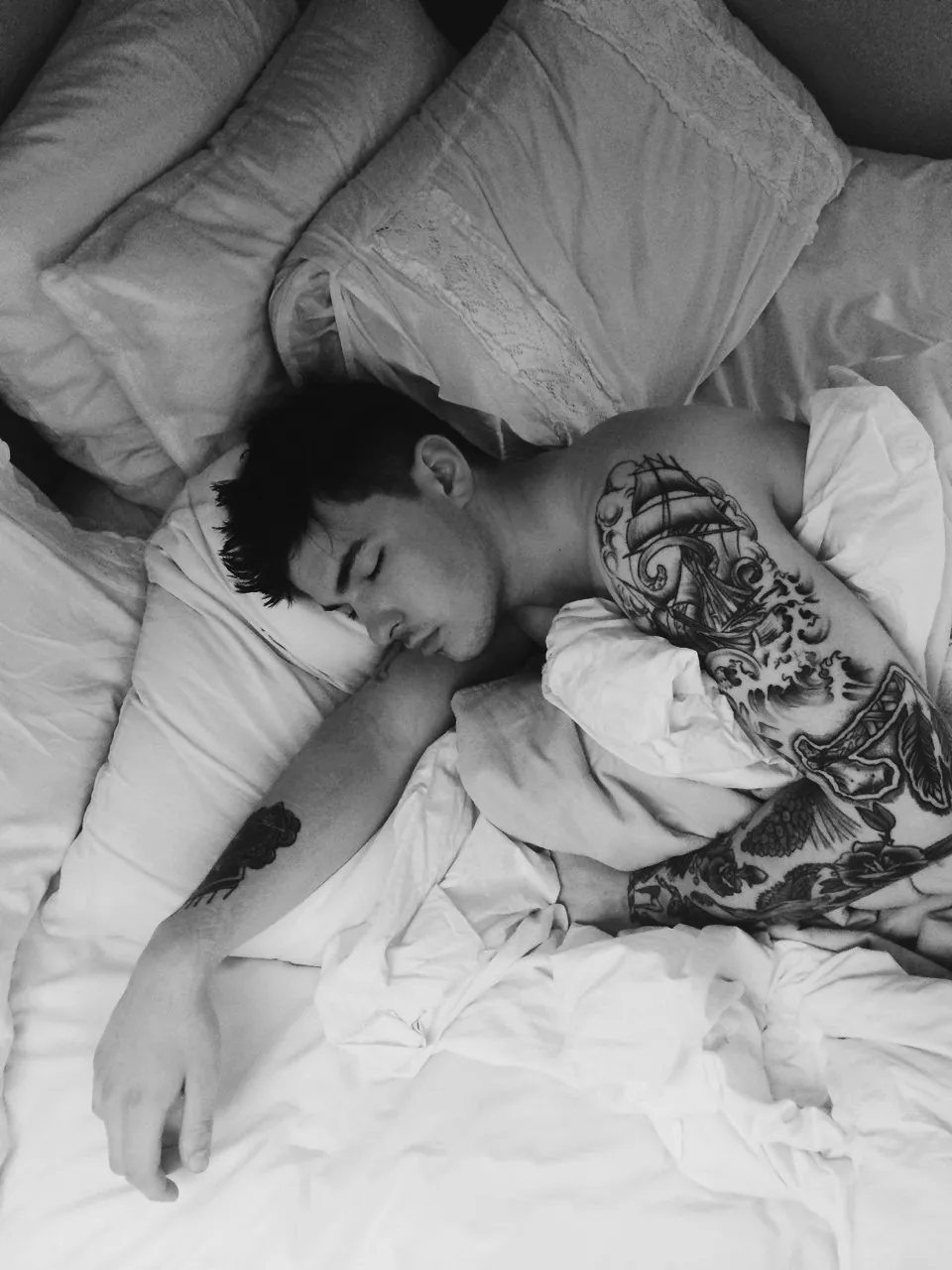 Sailing Away Into Dreamland posted by Mad4Reddit