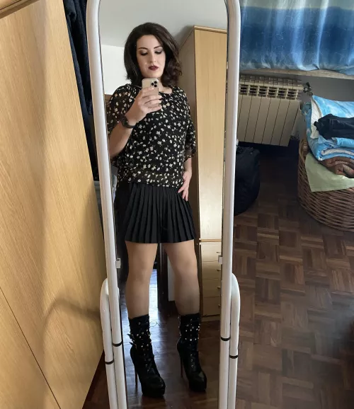 Same boots different look. I’m in love with them by Sissy_Sabrina92