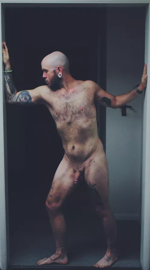 Same spot, different pose. by theprimeprof