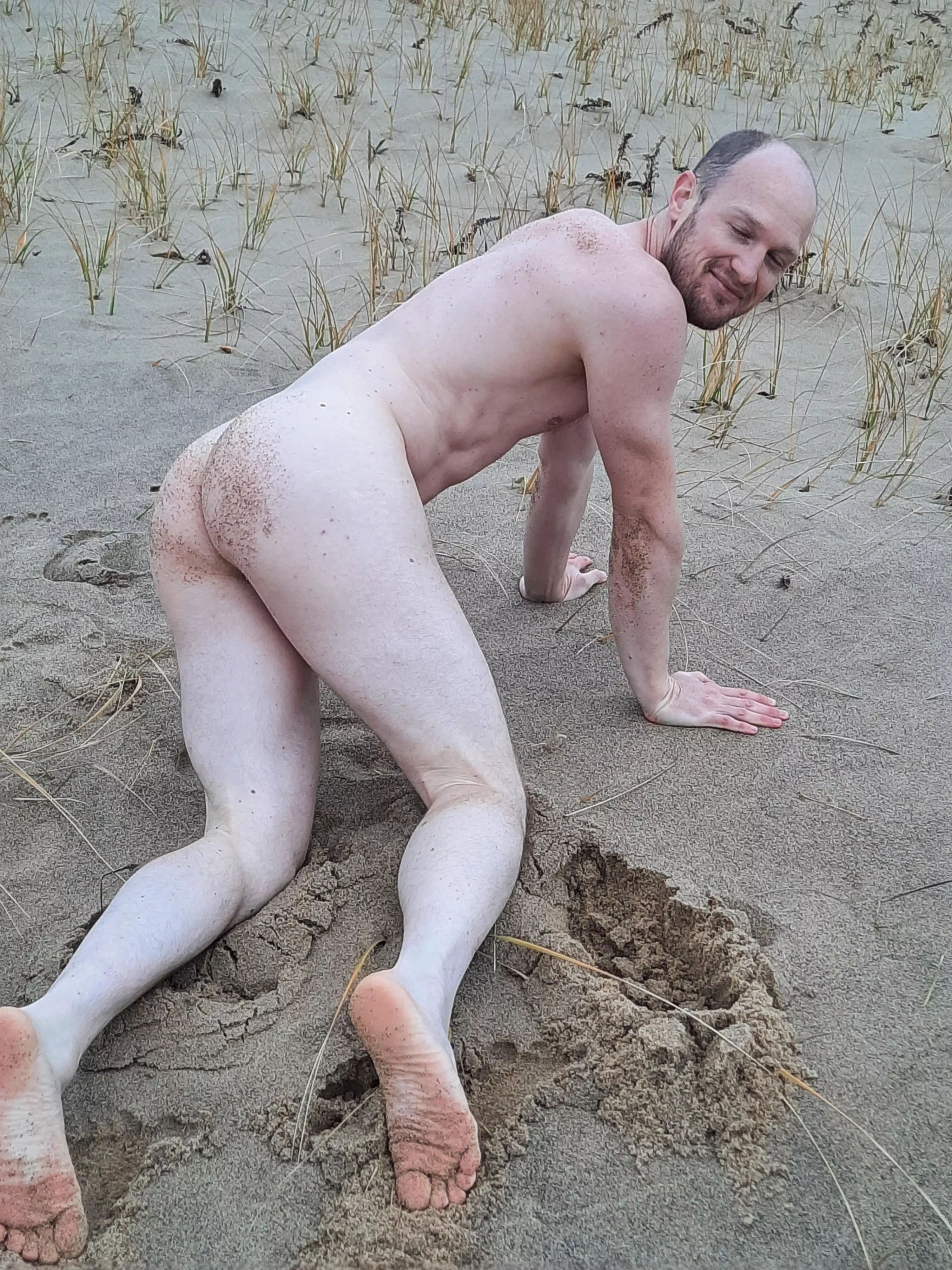Sandy bottom posted by modernnakedguy