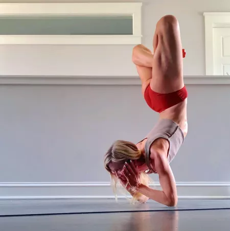 Sara Mandel (@lightfulyogini2.0) by teracoulomb_1