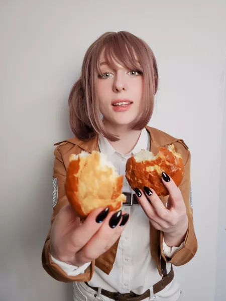 Sasha [AOT] (by Tulpina) [OC] by Tulpina