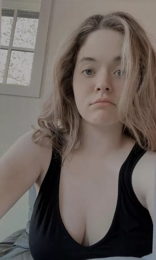 Sasha Pieterse by lemonmonkeyx