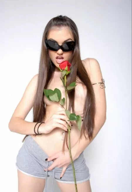 Sasha rose by SpunkySpunkyAssGuy