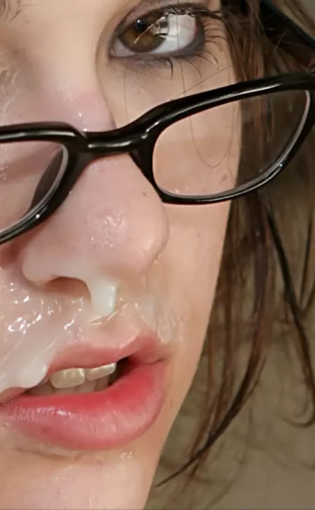 Sasha's dripping face by SpunkySpunkyAssGuy