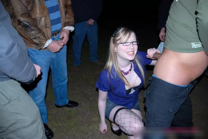 Satine Spark wanking a stranger by SpunkySpunkyAssGuy