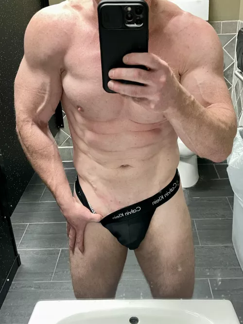 Saturday session has me pu(m)ped by buffginger