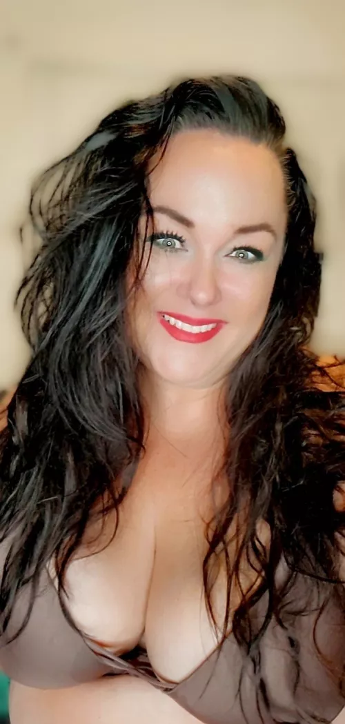 Saturday smiles luvs! 💋 by Bellacarina94