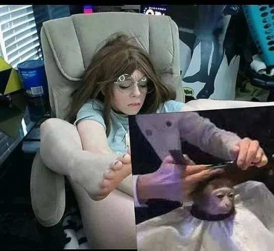 Sauce ? Not the monkey's link God damit ! by Tiasoba