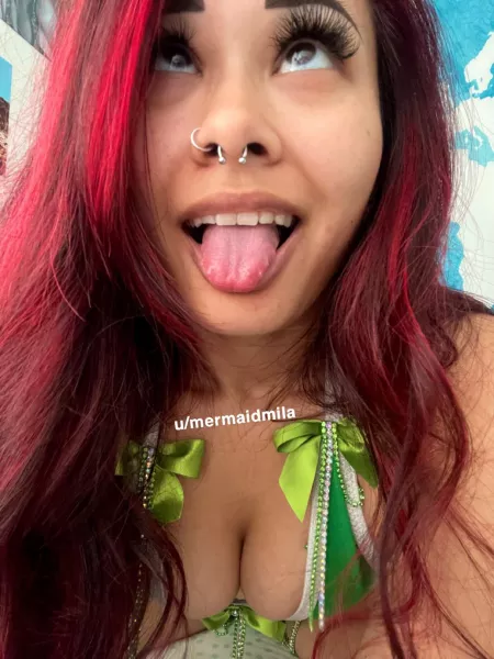 Say ahhh 👅 by mermaidmila