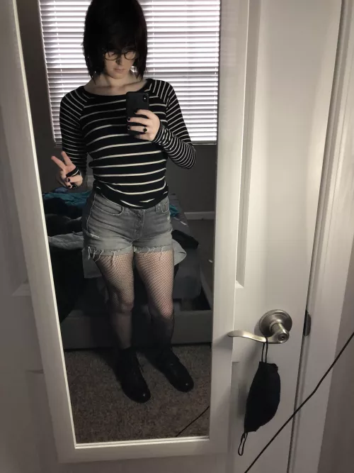 Say, are you a good kisser? by Kiwiiez