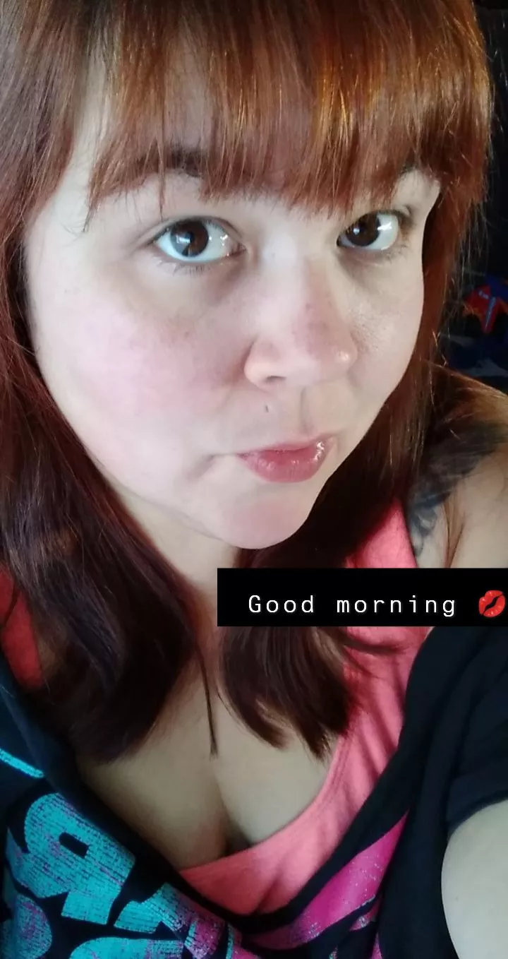 Say hi if you like please😊 posted by sorceress462