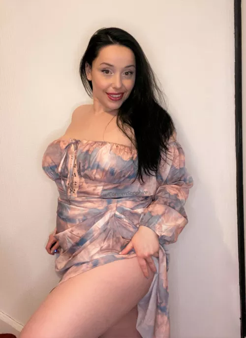 Say hi if you'd fuck me🧡 by CarmenSapphire