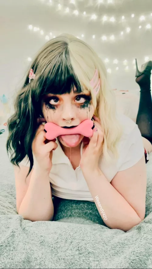 Say hi if you’d jerk off to nudes I sent you 😋💕 by Wesandveronica420