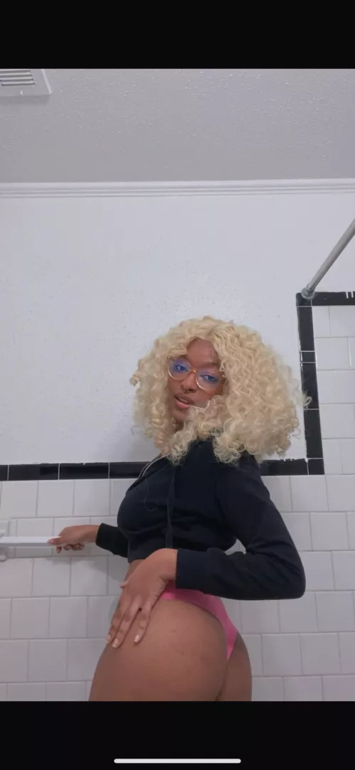 say hi if you’d play with my ass <3 by doeeyed_dear