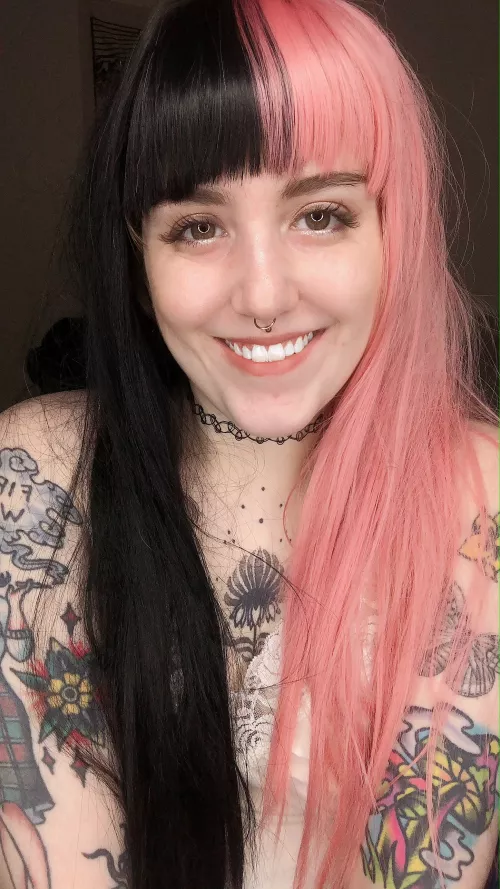 Say hi if you'd smash! by uwuucifer2