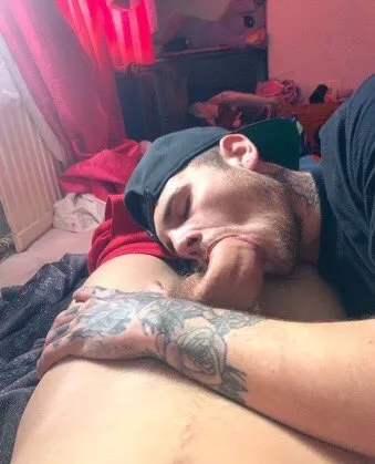 Saying good morning posted by Homosexualmeme-