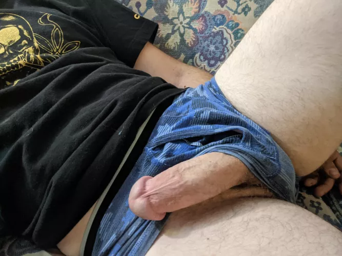 Saying hi by Aromatic_Coconut9128