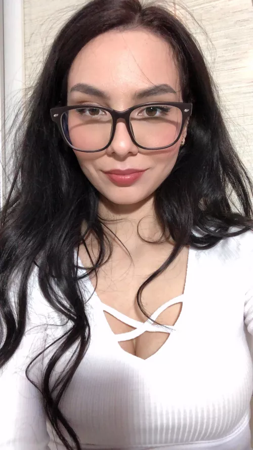 Saying yes to glasses or no? by amoremonica