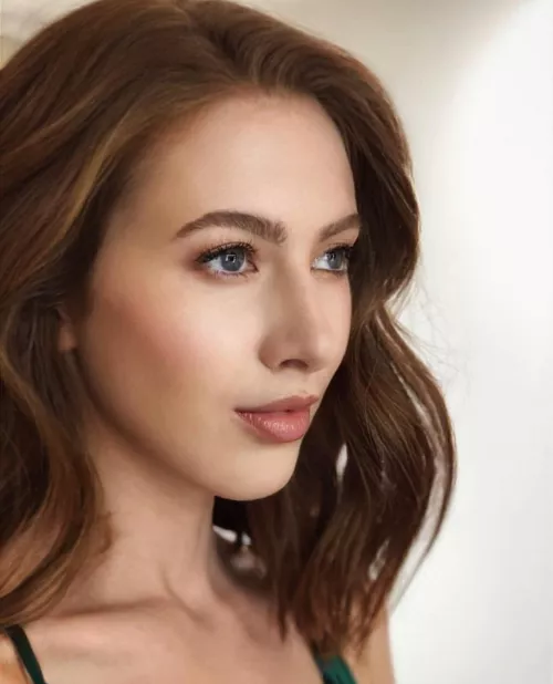 Scarlett Howard by gooningaccount