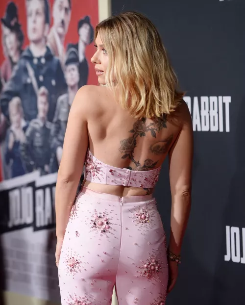 Scarlett Johansson by dirtyrugtrash