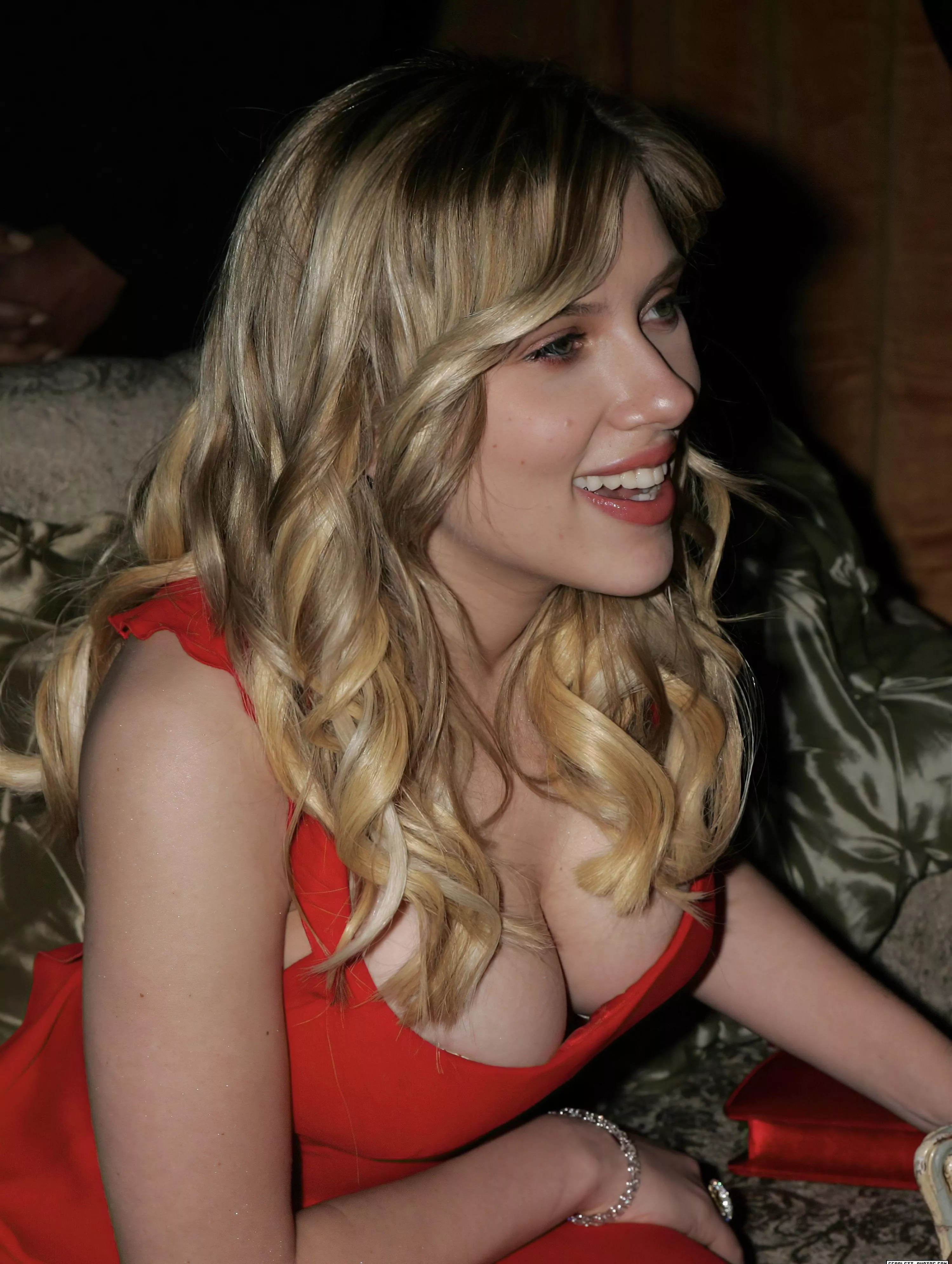 Scarlett Johansson posted by Jailyne_Demi_Simp