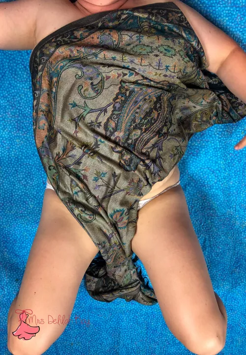 scarves count as clothes right? by mrsdelilahkay