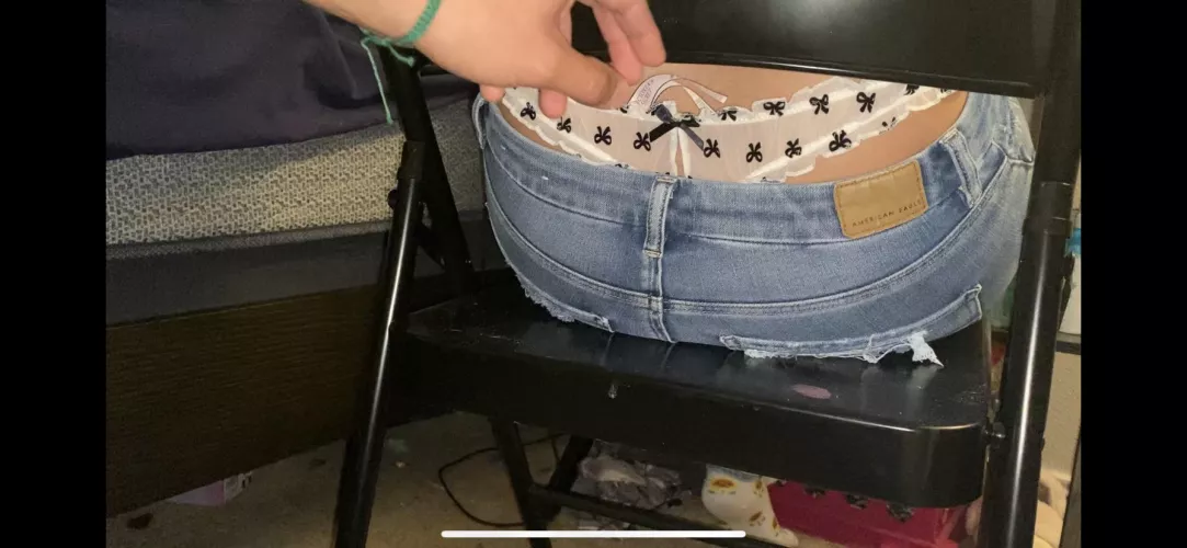 School fantasy anyone? When that cute girl’s VS panties are showing, and you just wanted to give them a little wedgie. Link to OF is on our Twitter @steve10kandie by Personal-Contest2509