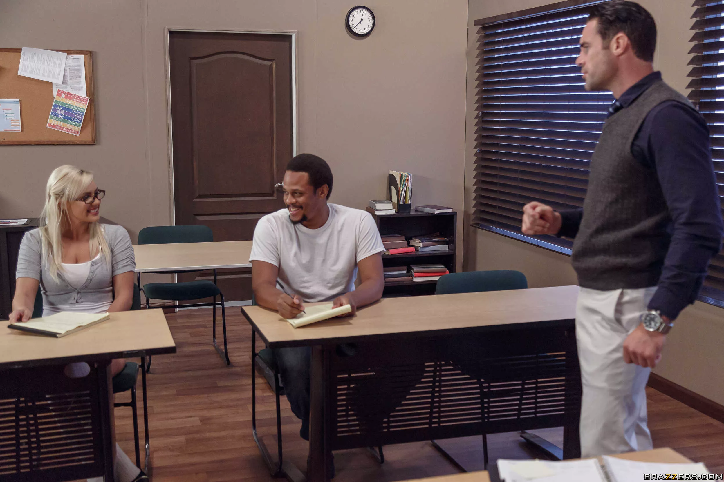 School girl looking for some hot action posted by ronaldobrightclass