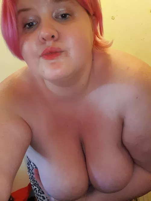 Scottish, Fat, Curvy, sexy BBW Pussy playing, big boobies, massive bum, smoking, duo play, cocksucking, Giantess Goddess has 65% Off my OF!!!!! by Addedsugar32