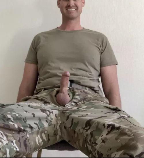 Seat’s taken but I’d bet this is just as comfy! by Bigtallyeller