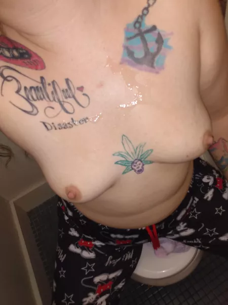 Second favorite place for cum 😩💦 can you guess my first? by smiley0624