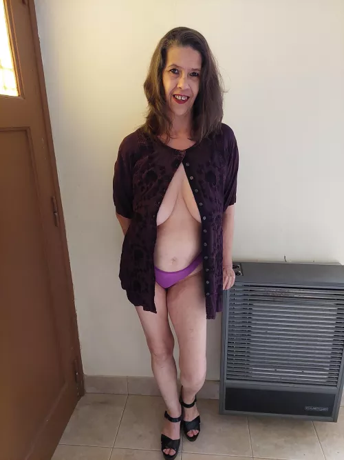 Seduction afternoon 💋💋(f) by Matureadventurers