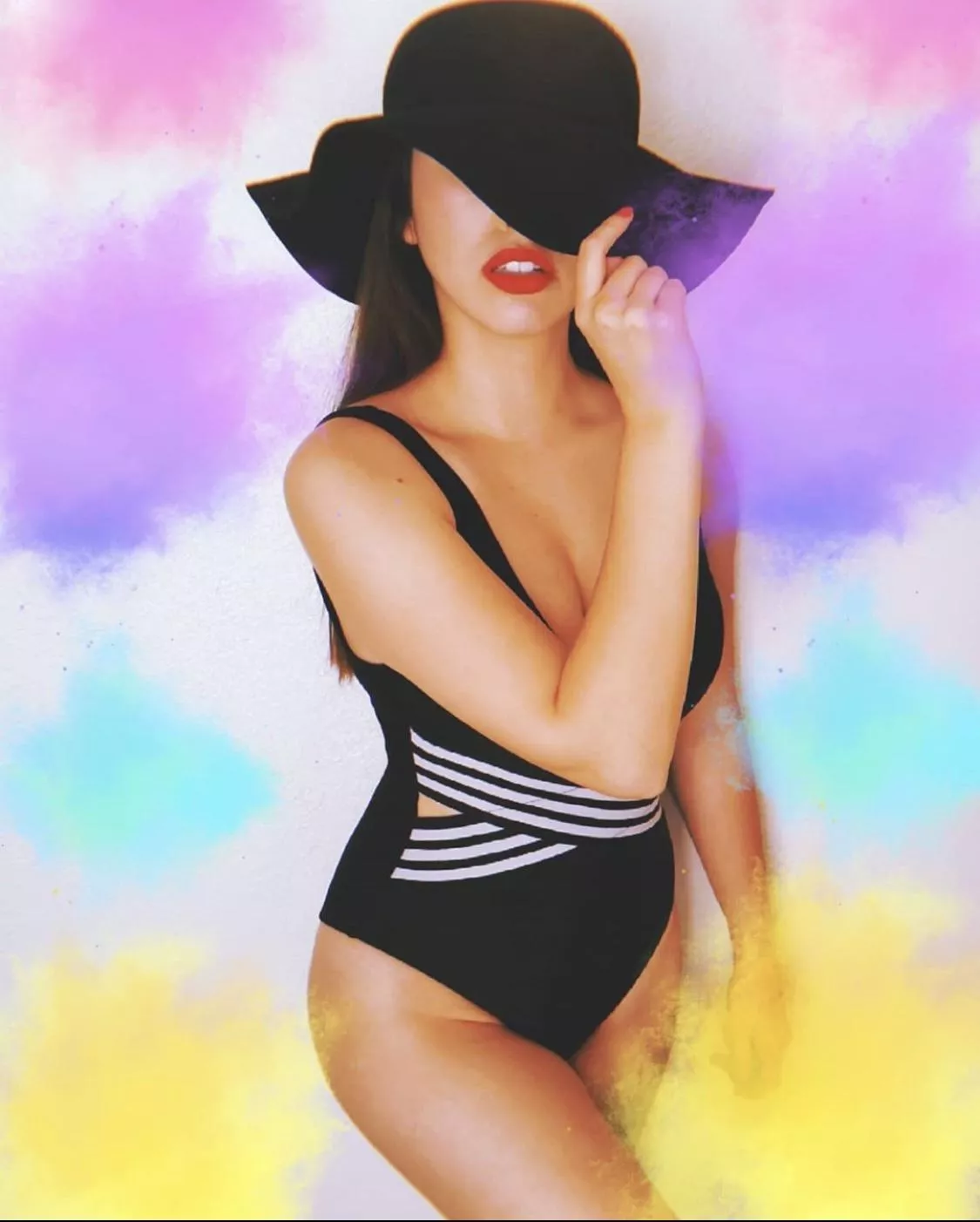 Seductress posted by superdupermike69