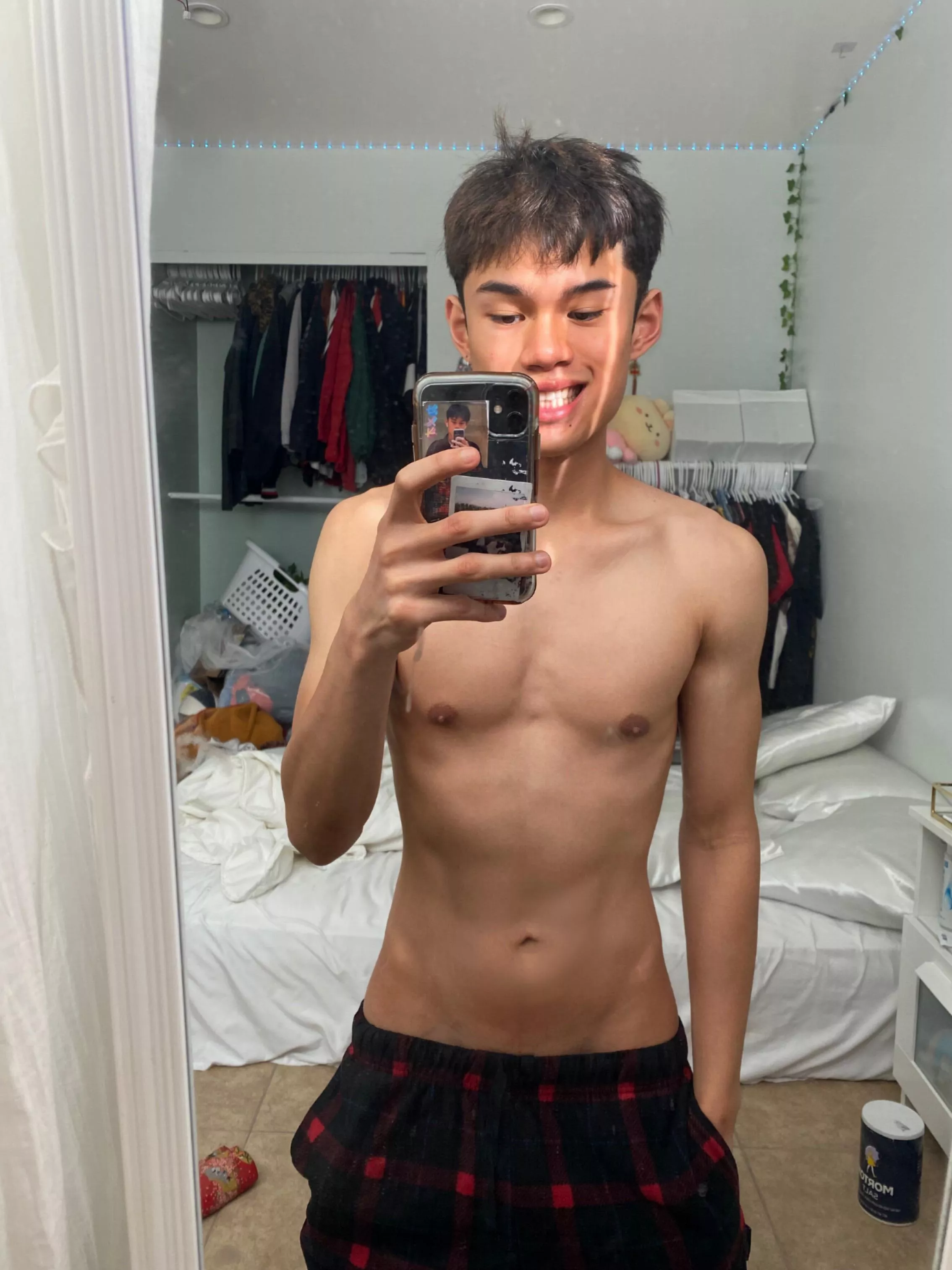 see you in the morning ☀️ posted by zwdy