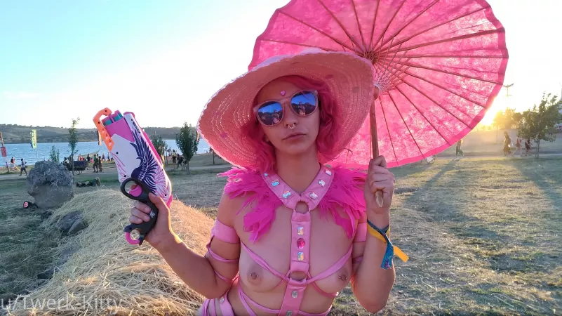 Seeing as you liked the first one, here's another pic from boom 2018 ^_^ by Twerk-kitty