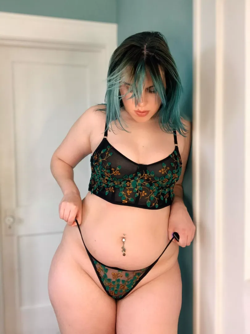 Self adjustments posted by ReeseRisque