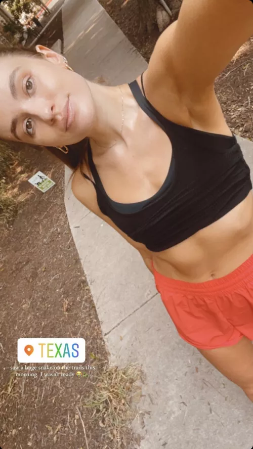 Selfie by curiousbowling