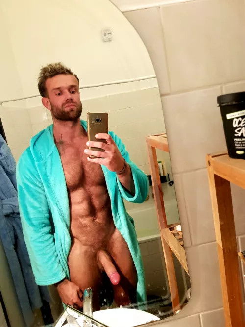 selfie by mynastystory